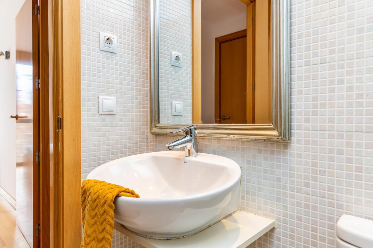 2Br - 2Bh Apartment Close To The Beach Barcelona Exterior foto